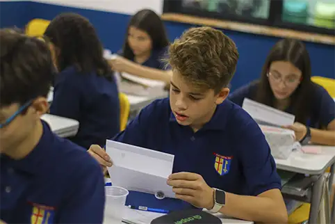 Aluno participando de uma atividade acadêmica